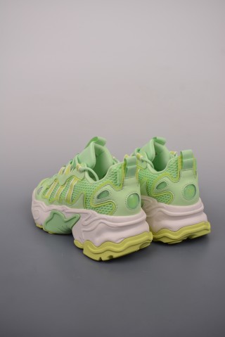 Adidas Ozthemis view 2
