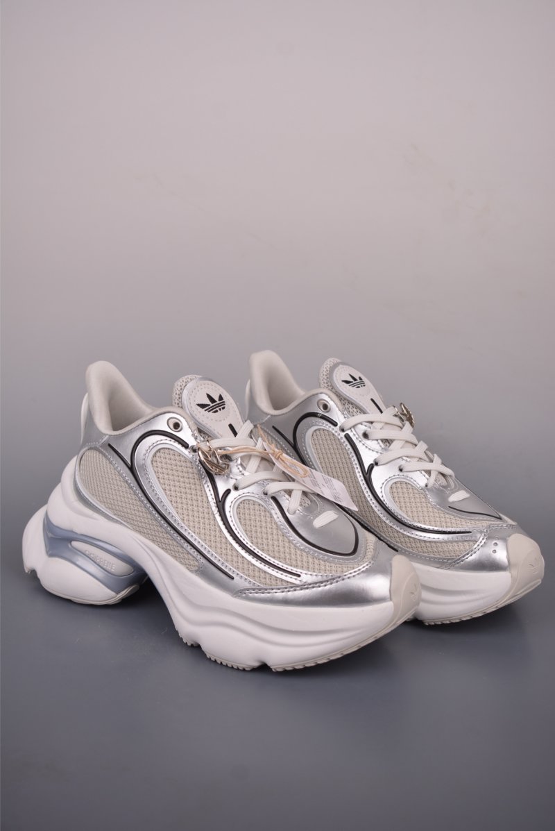 Adidas Ozvenuz