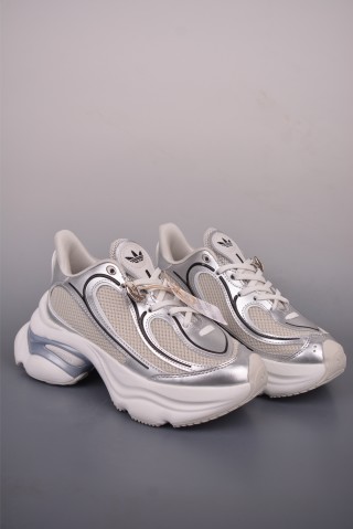 Adidas Ozvenuz view 1