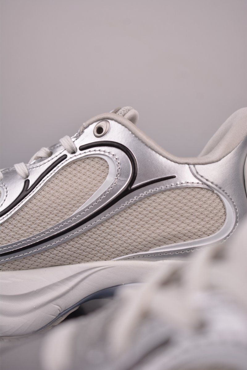 Adidas Ozvenuz view