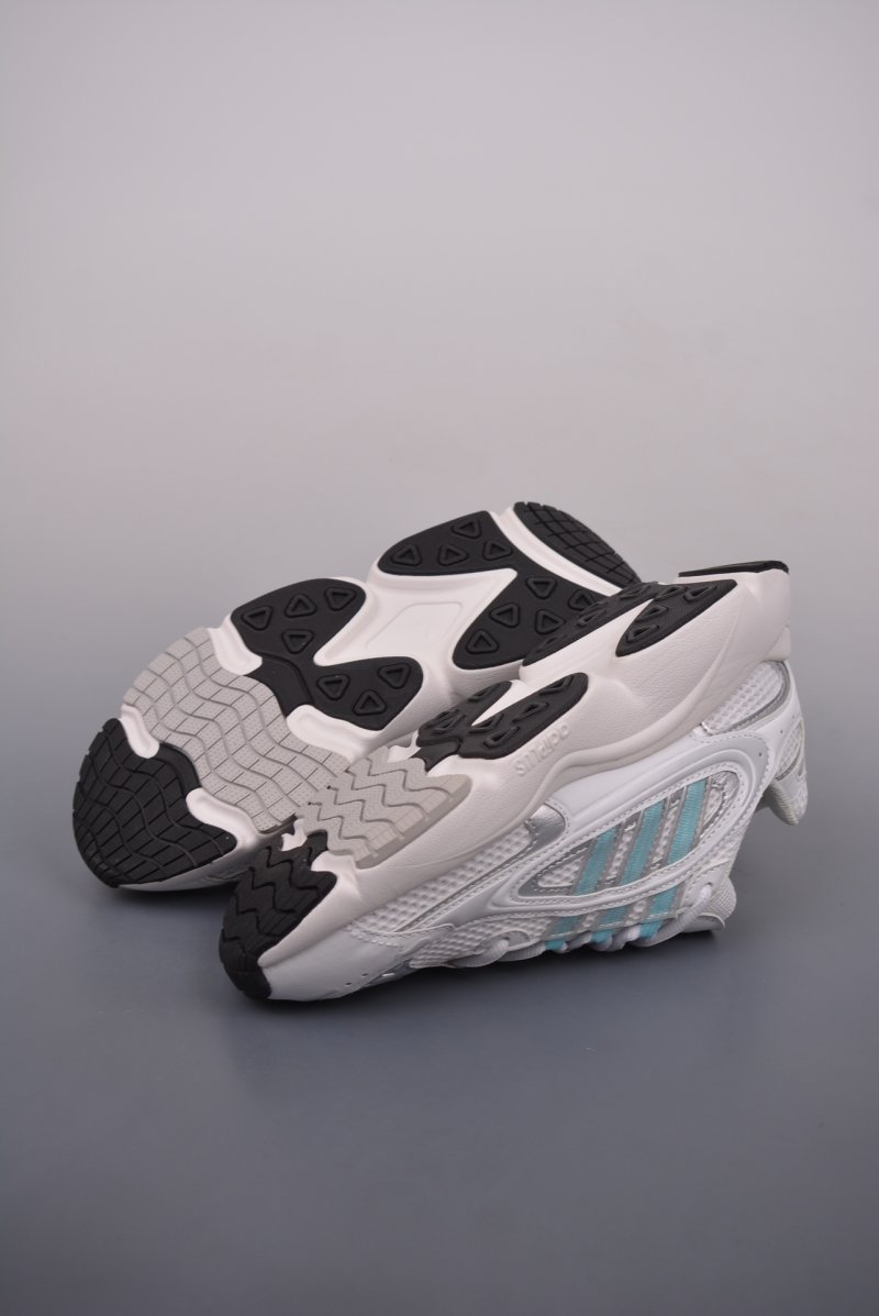 Adidas Ozweego OG view
