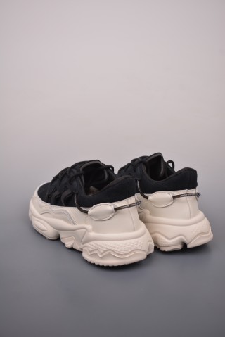 Adidas Ozweego TR view 2