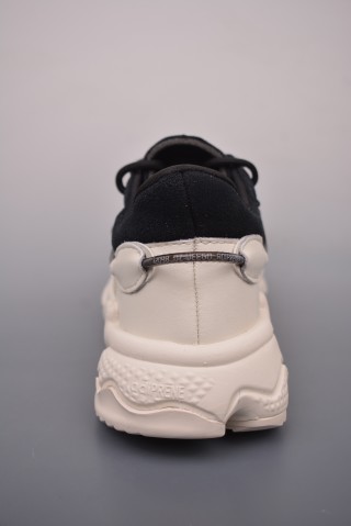 Adidas Ozweego TR view 4