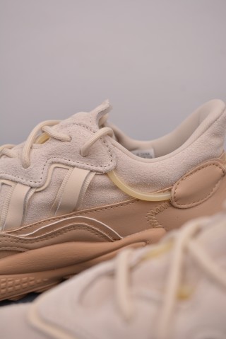 Adidas Ozweego TR view 8