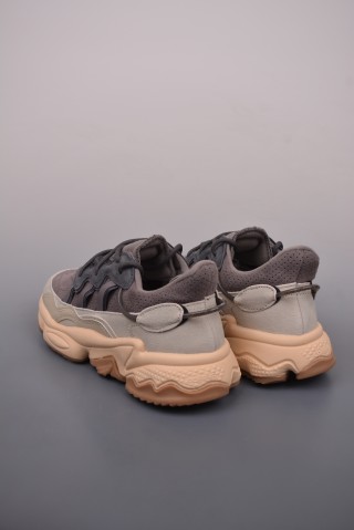 Adidas Ozweego TR view 2