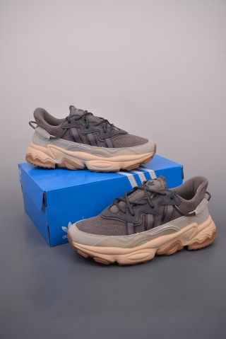 Adidas Ozweego TR view 5