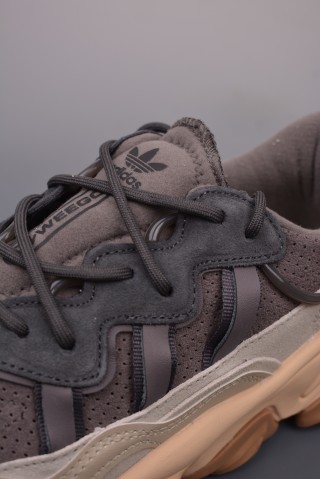Adidas Ozweego TR view 7