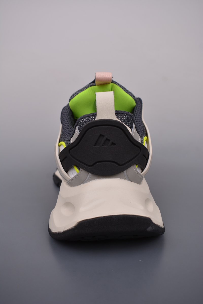 Adidas Vento XLG Deluxe view