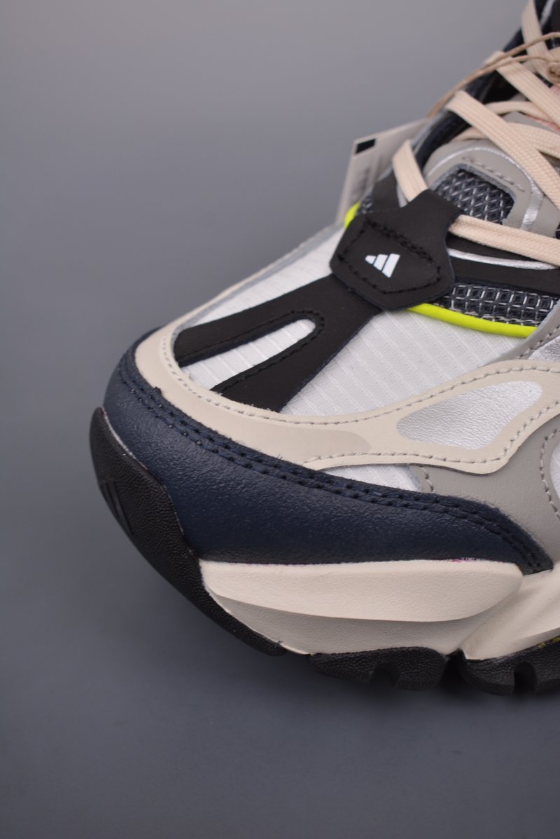 Adidas Vento XLG Deluxe view
