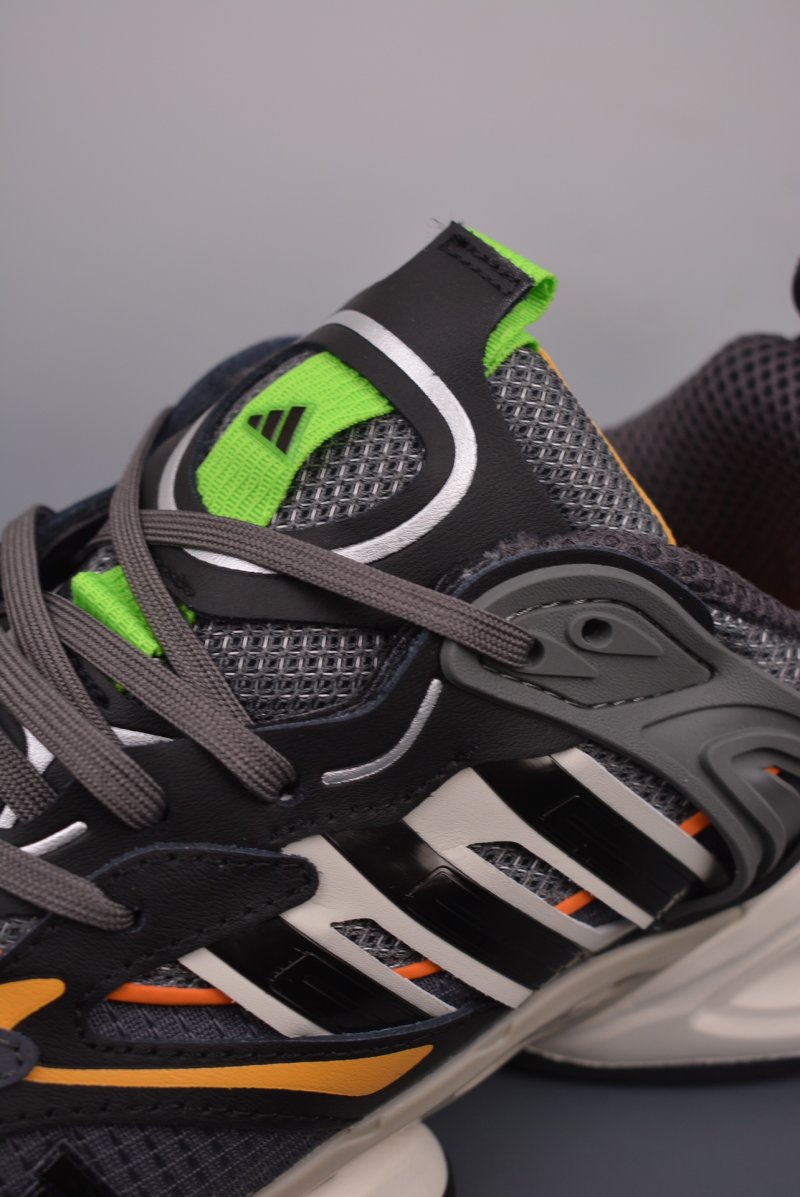 Adidas Vento XLG Deluxe view