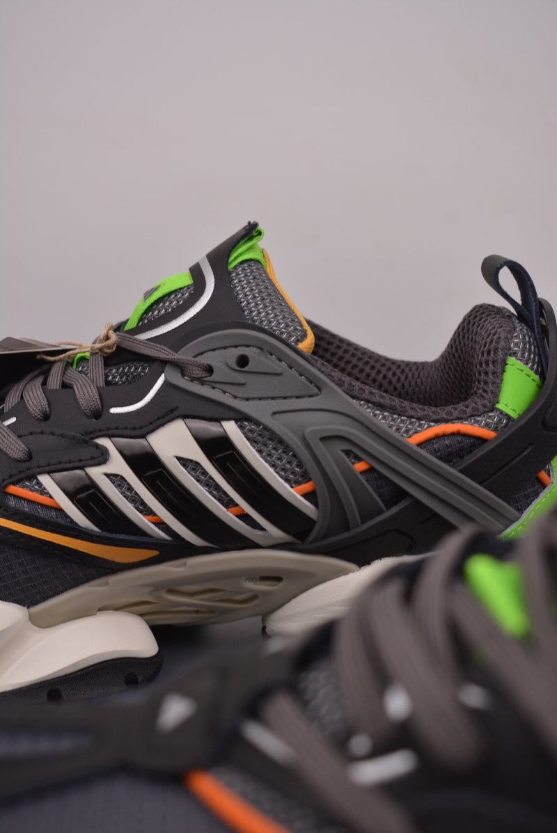 Adidas Vento XLG Deluxe view