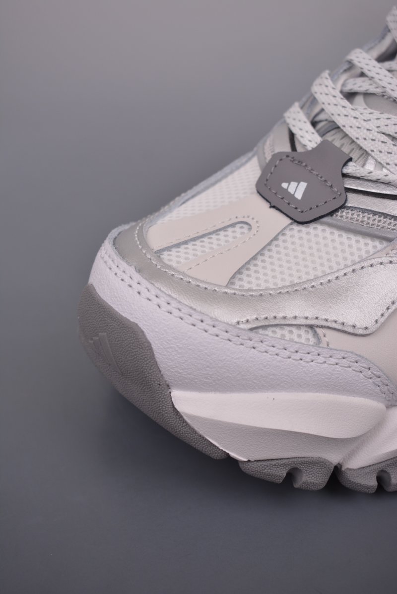 Adidas Vento XLG Deluxe view