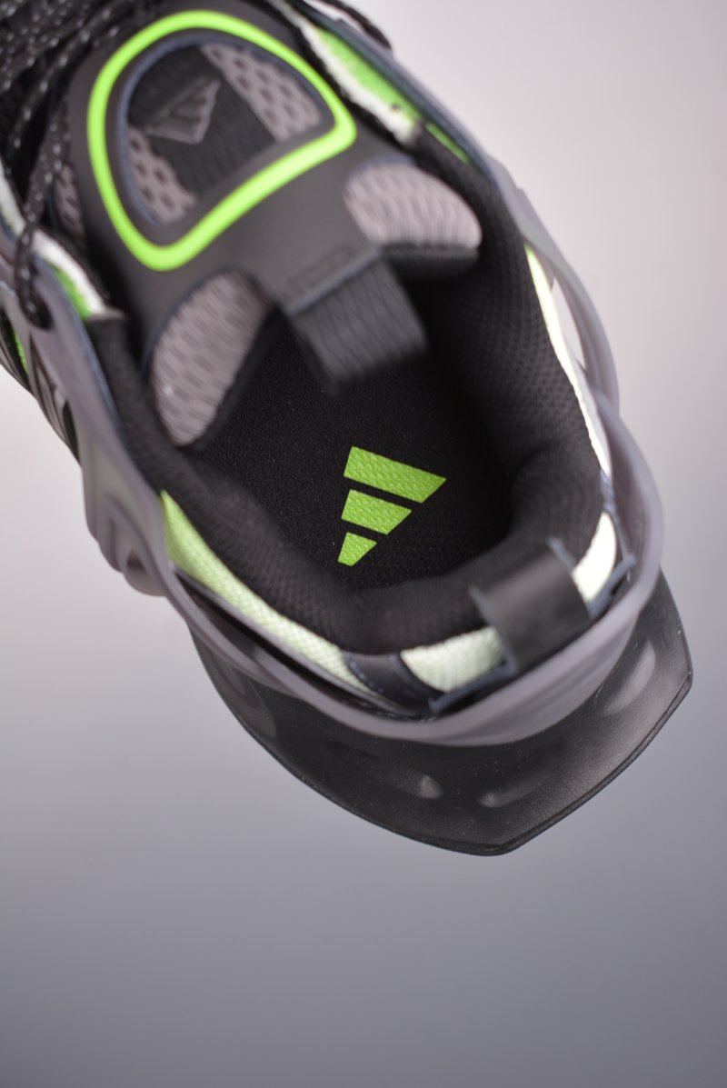 Adidas Vento XLG Deluxe view