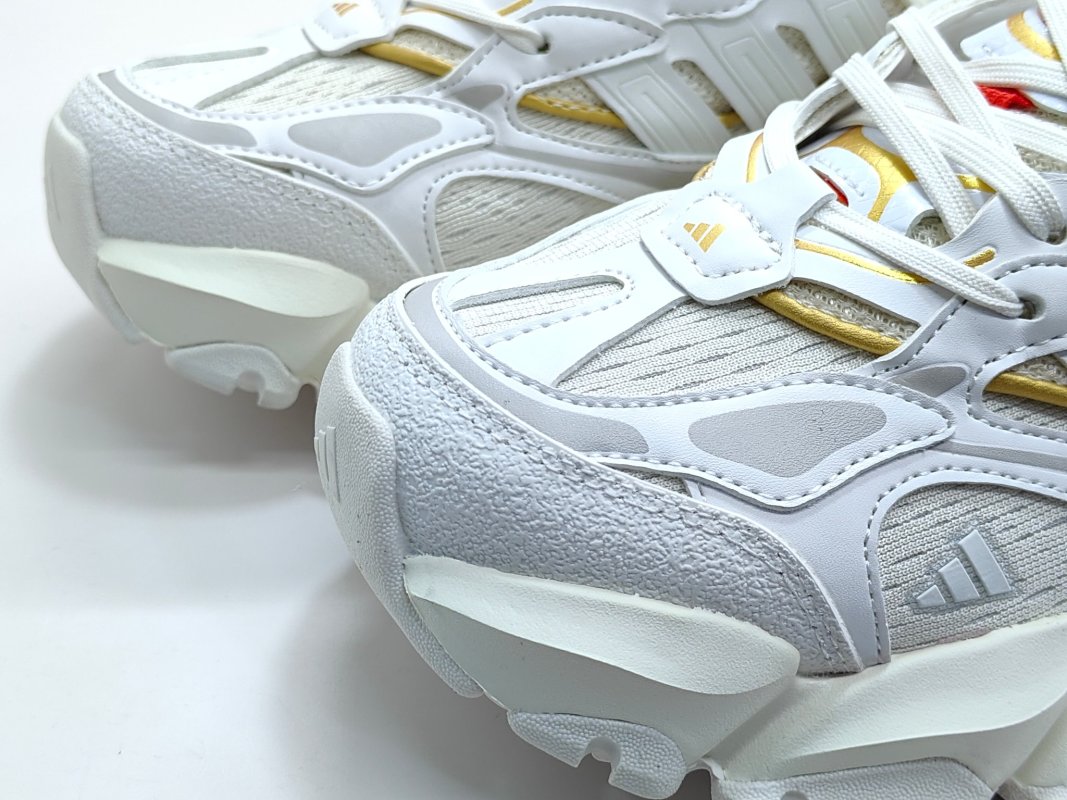 Adidas Vento XLG Deluxe view