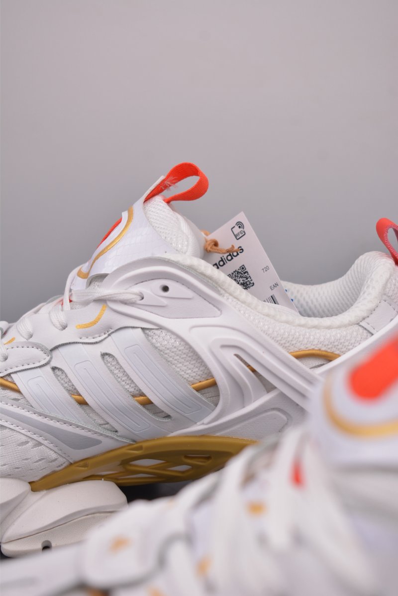 Adidas Vento XLG Deluxe view