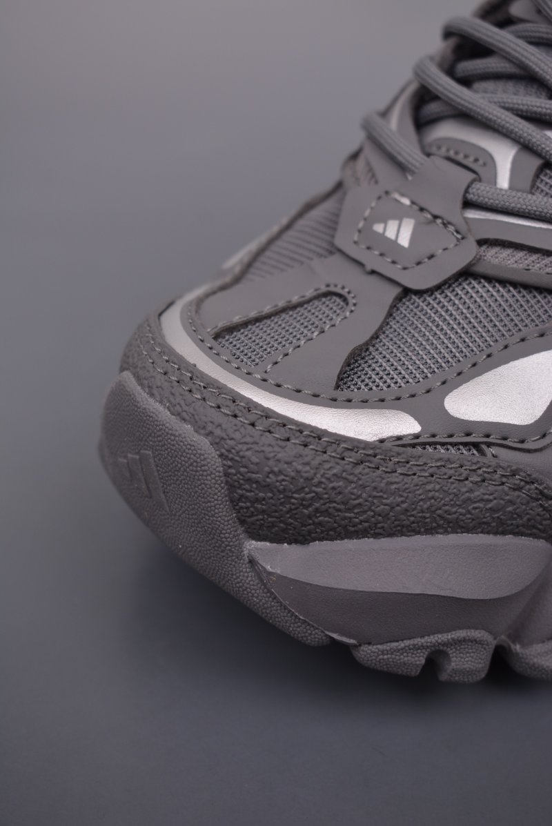 Adidas Vento XLG Deluxe view