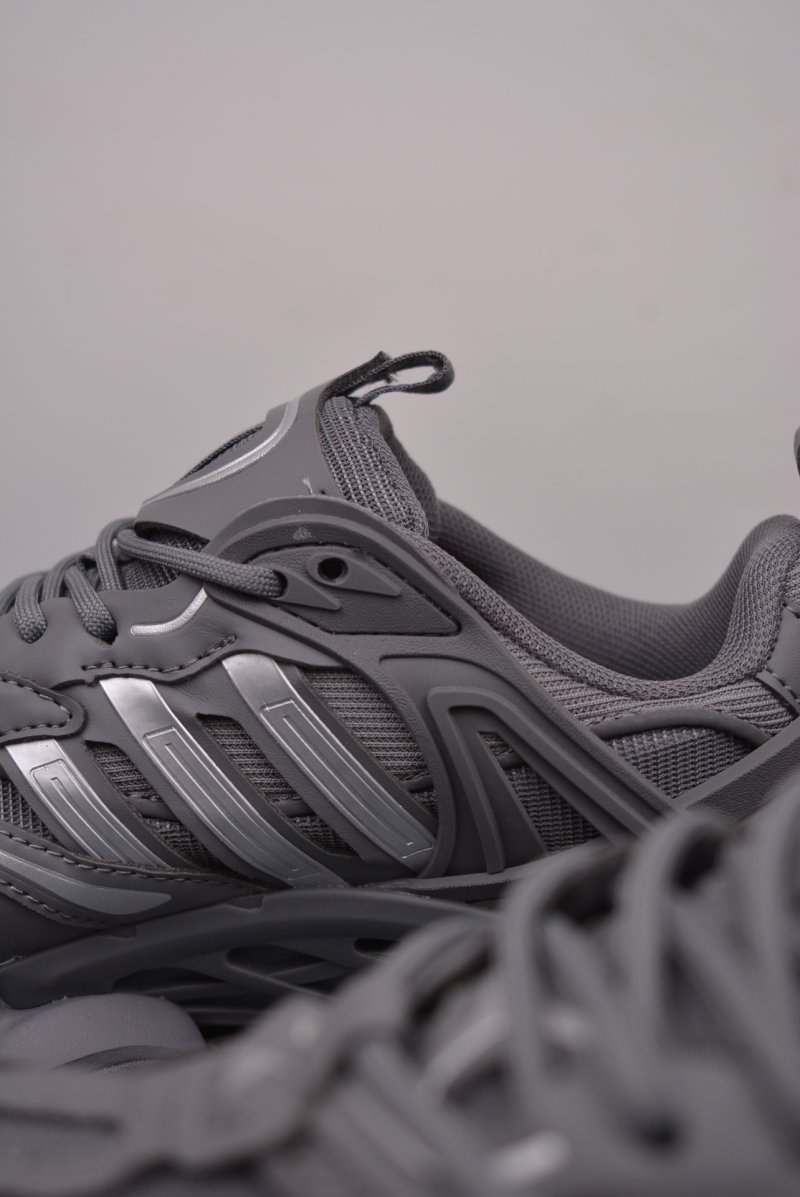 Adidas Vento XLG Deluxe view