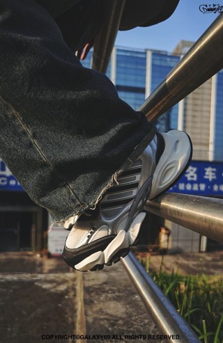 Adidas Vento XLG Deluxe view 3