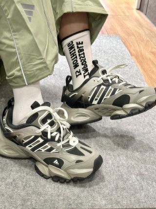 Adidas Vento XLG Deluxe view 1