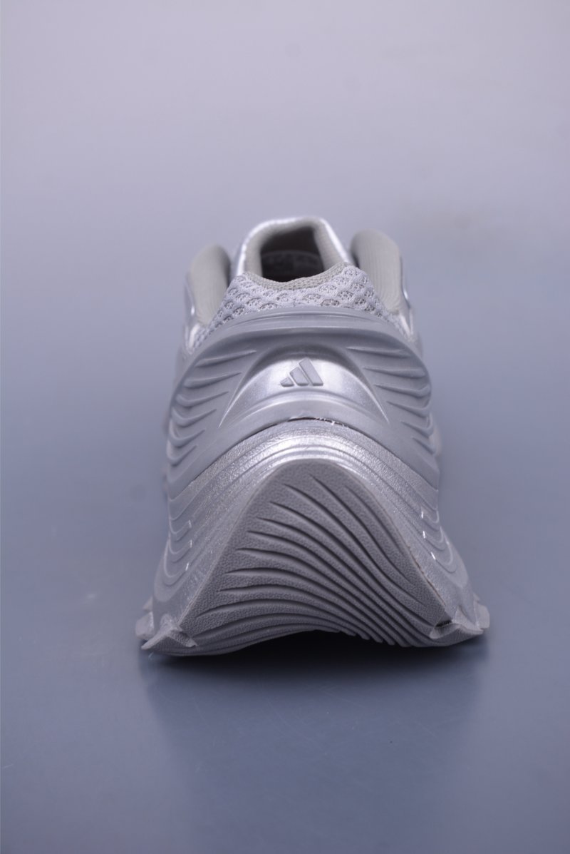 Adidas Vento XLG MTW view
