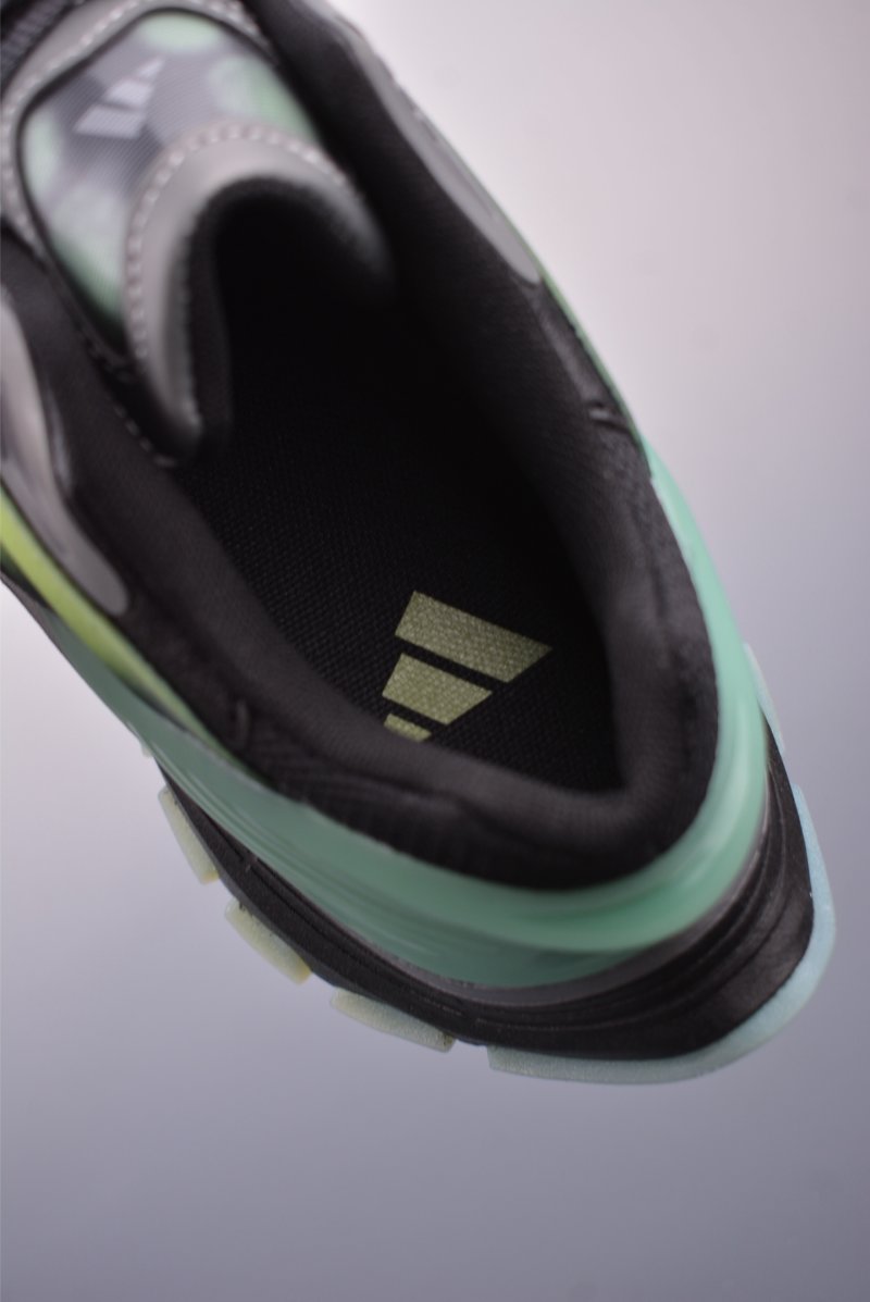 Adidas Vento XLG MTW view
