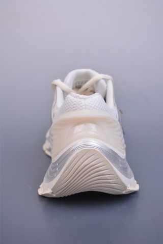 Adidas Vento XLG MTW view 4