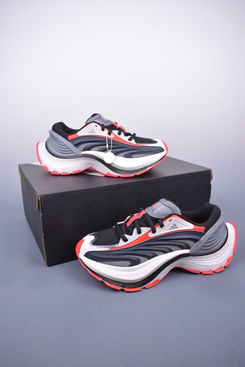Adidas Vento XLG MTW view