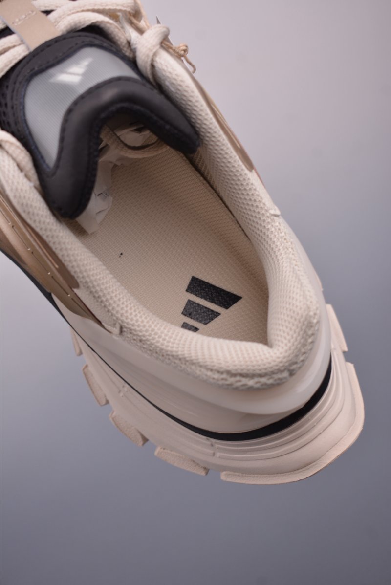 Adidas Vento XLG MTW view