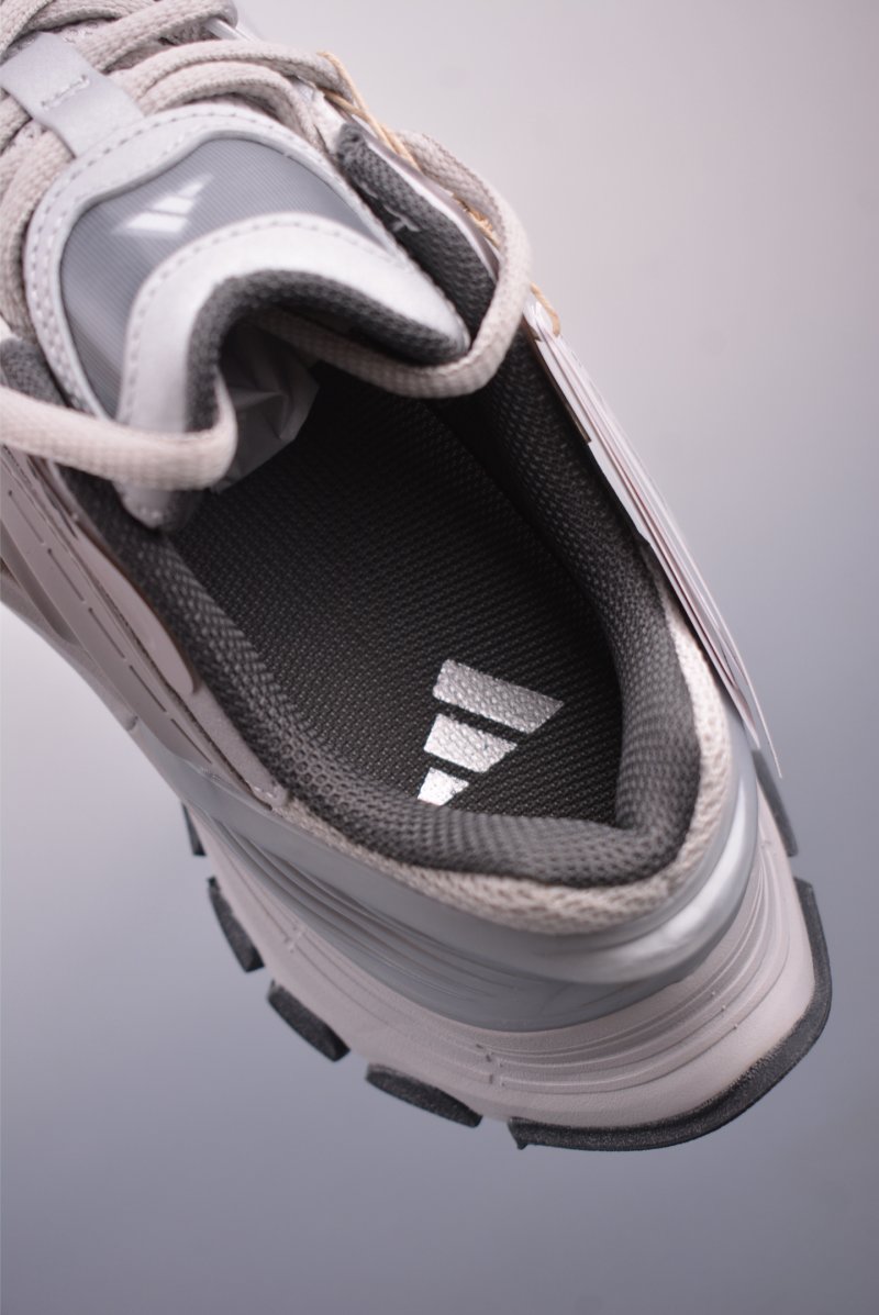 Adidas Vento XLG MTW view
