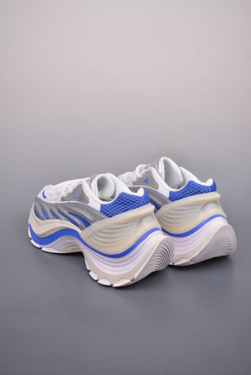 Adidas Vento XLG MTW view