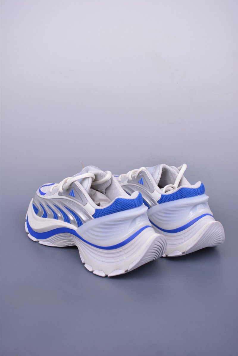 Adidas Vento XLG MTW view