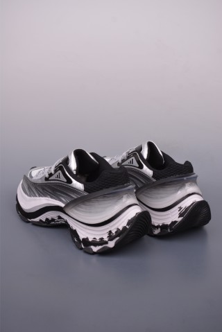 Adidas Vento XLG MTW view 2