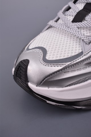 Adidas Vento XLG MTW view 6