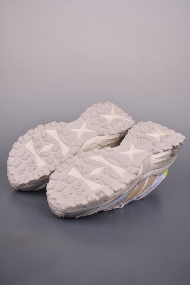 Adidas XLG Storm Edge view