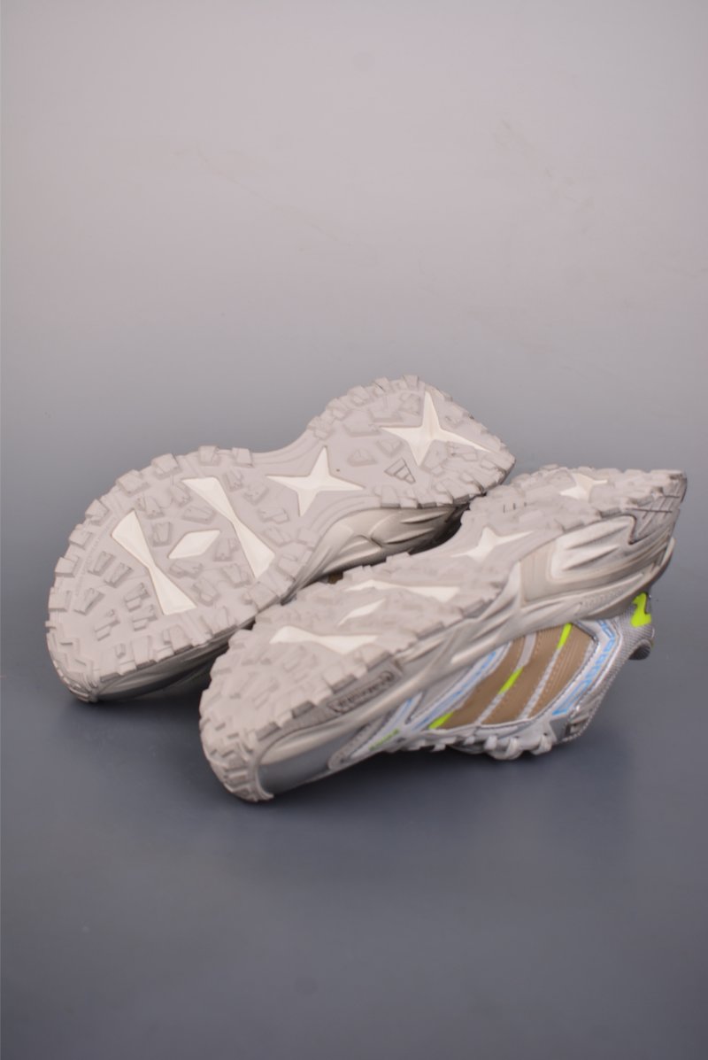 Adidas XLG Storm Edge view