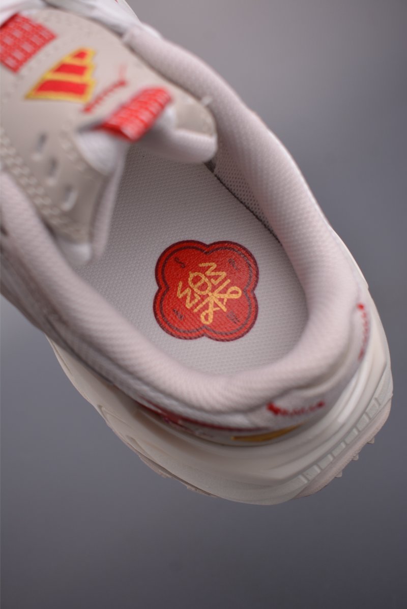 Adidas XLG Storm Edge view