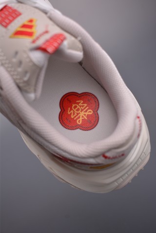 Adidas XLG Storm Edge view 9