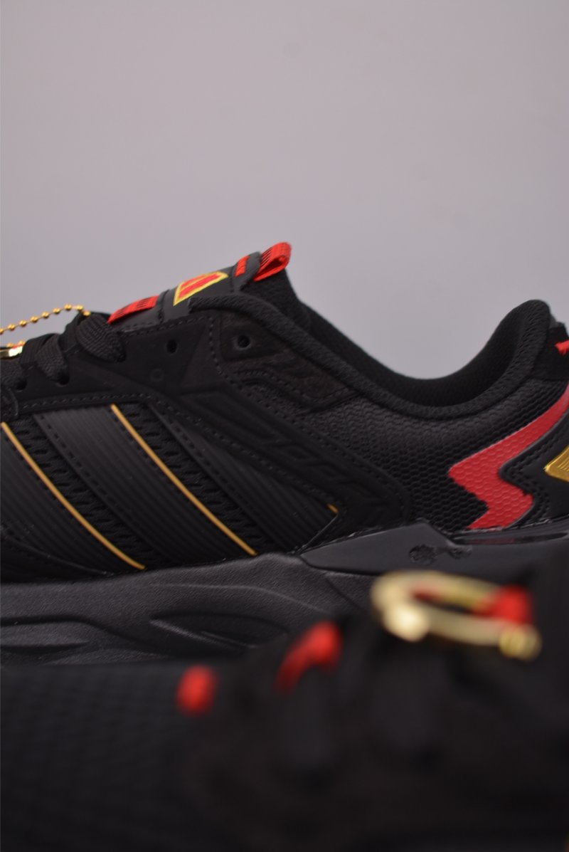 Adidas XLG Storm Edge view