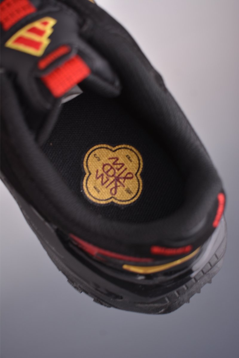 Adidas XLG Storm Edge view