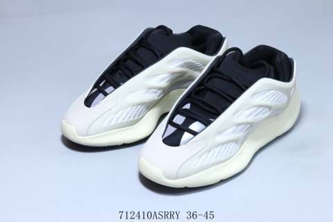 Adidas Yeezy 700 V3 'White / Grey' view 5