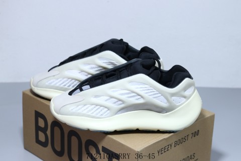 Adidas Yeezy 700 V3 'White / Grey' view 6