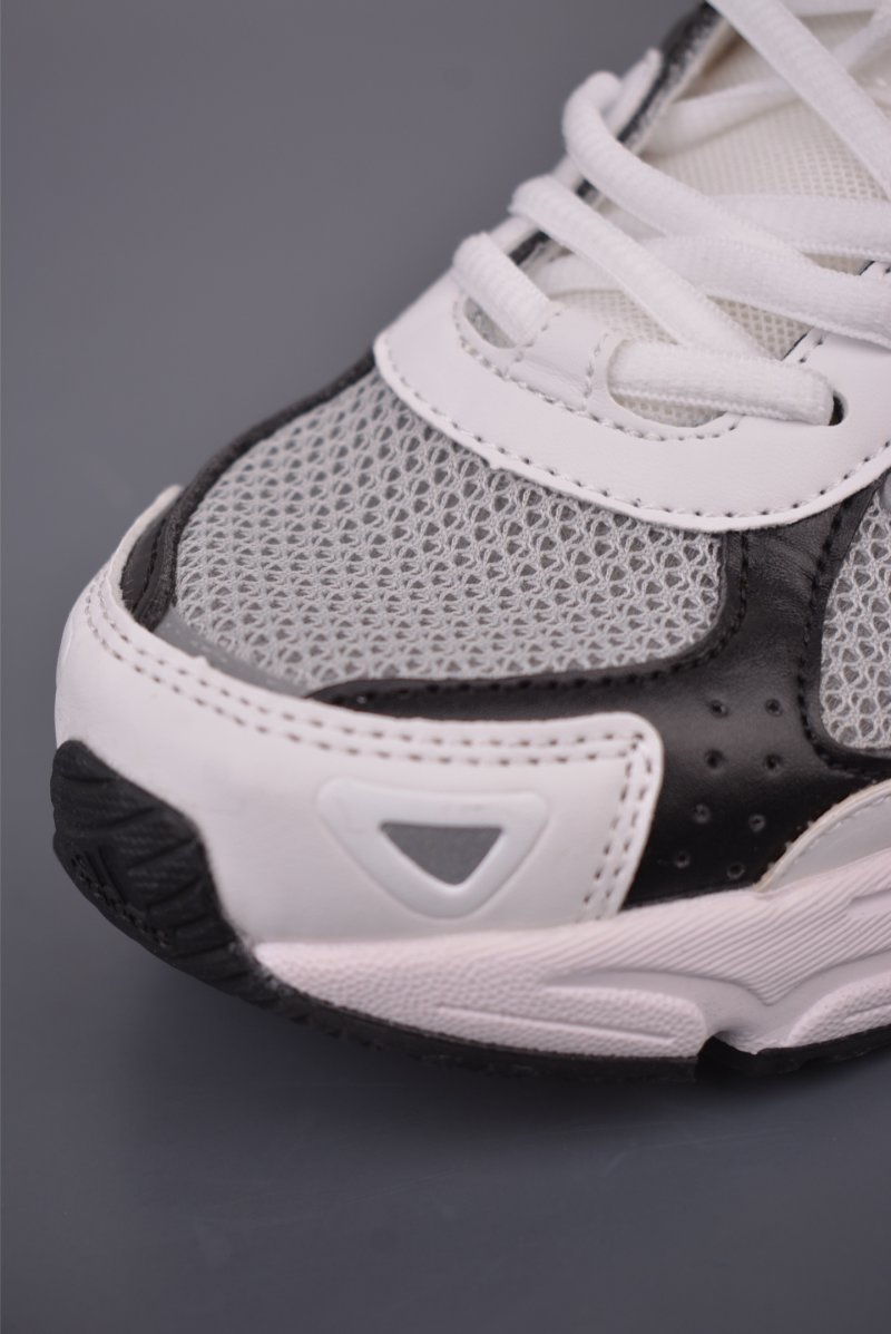 Bad Bunny Adidas Response CL view