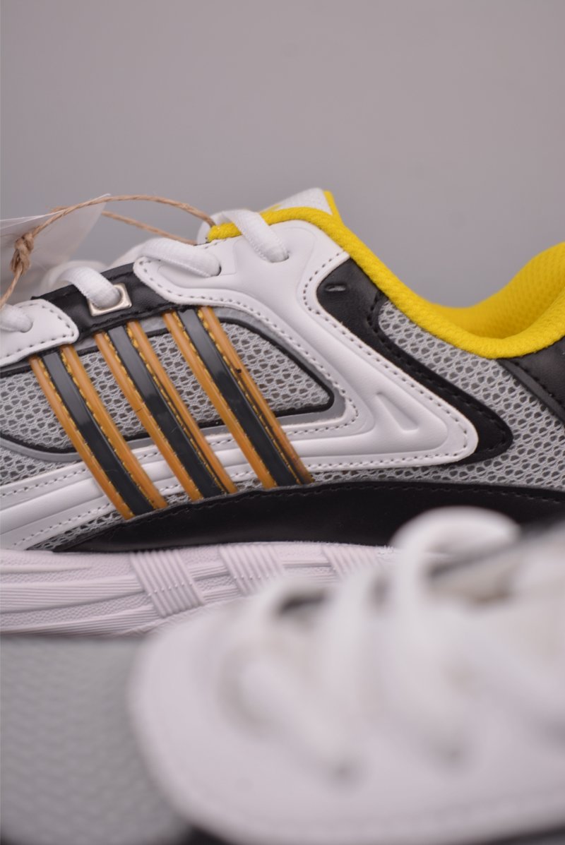 Bad Bunny Adidas Response CL view