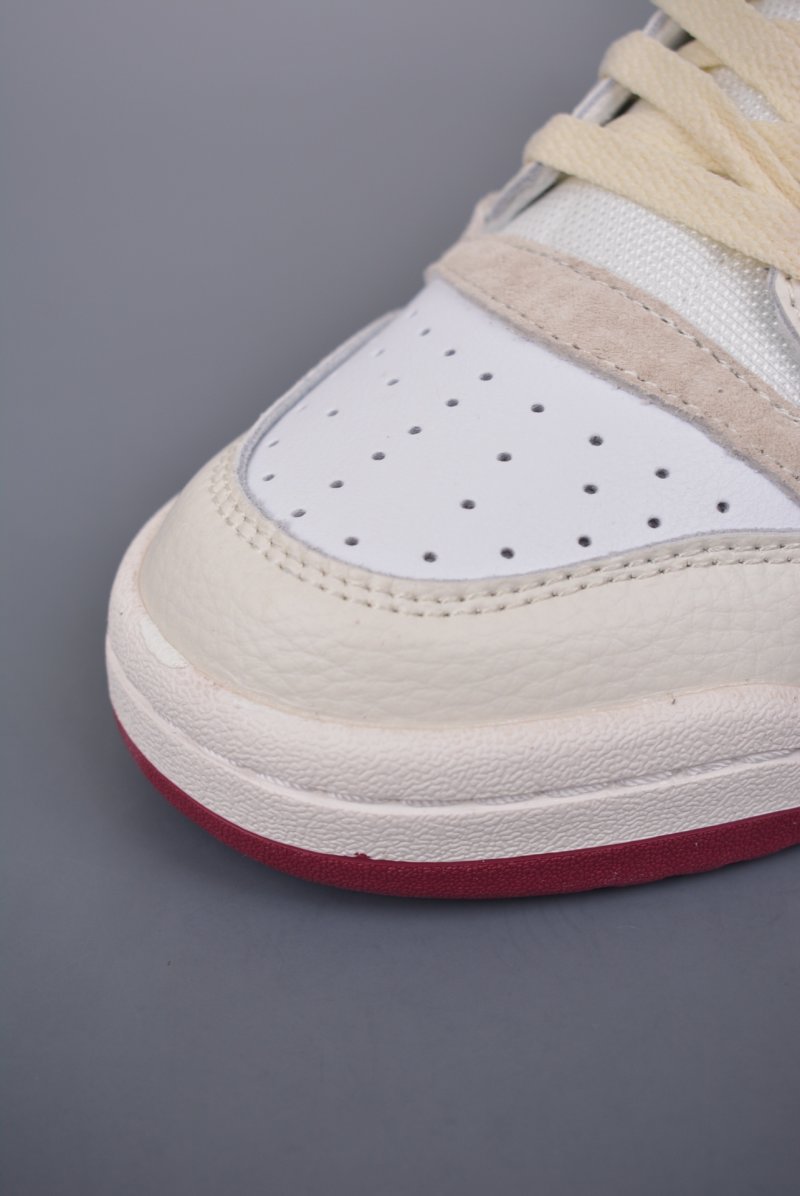 Adidas Forum 84 High view