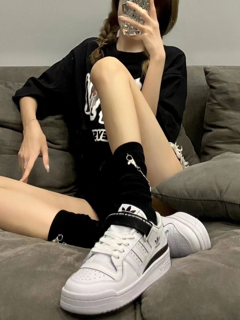 Adidas Forum 84 Low view