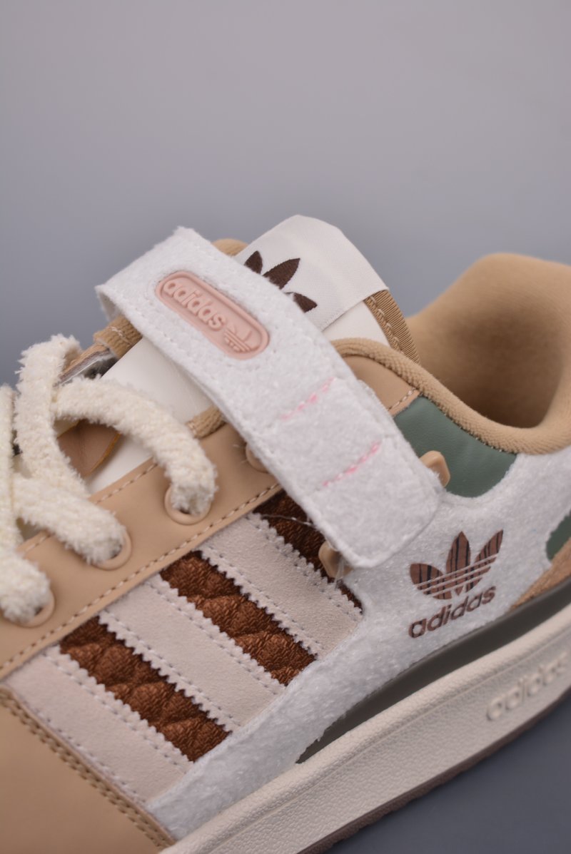 Adidas Forum 84 Low ACE view