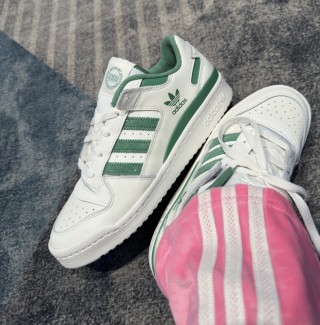 Adidas Forum Low CL view 2