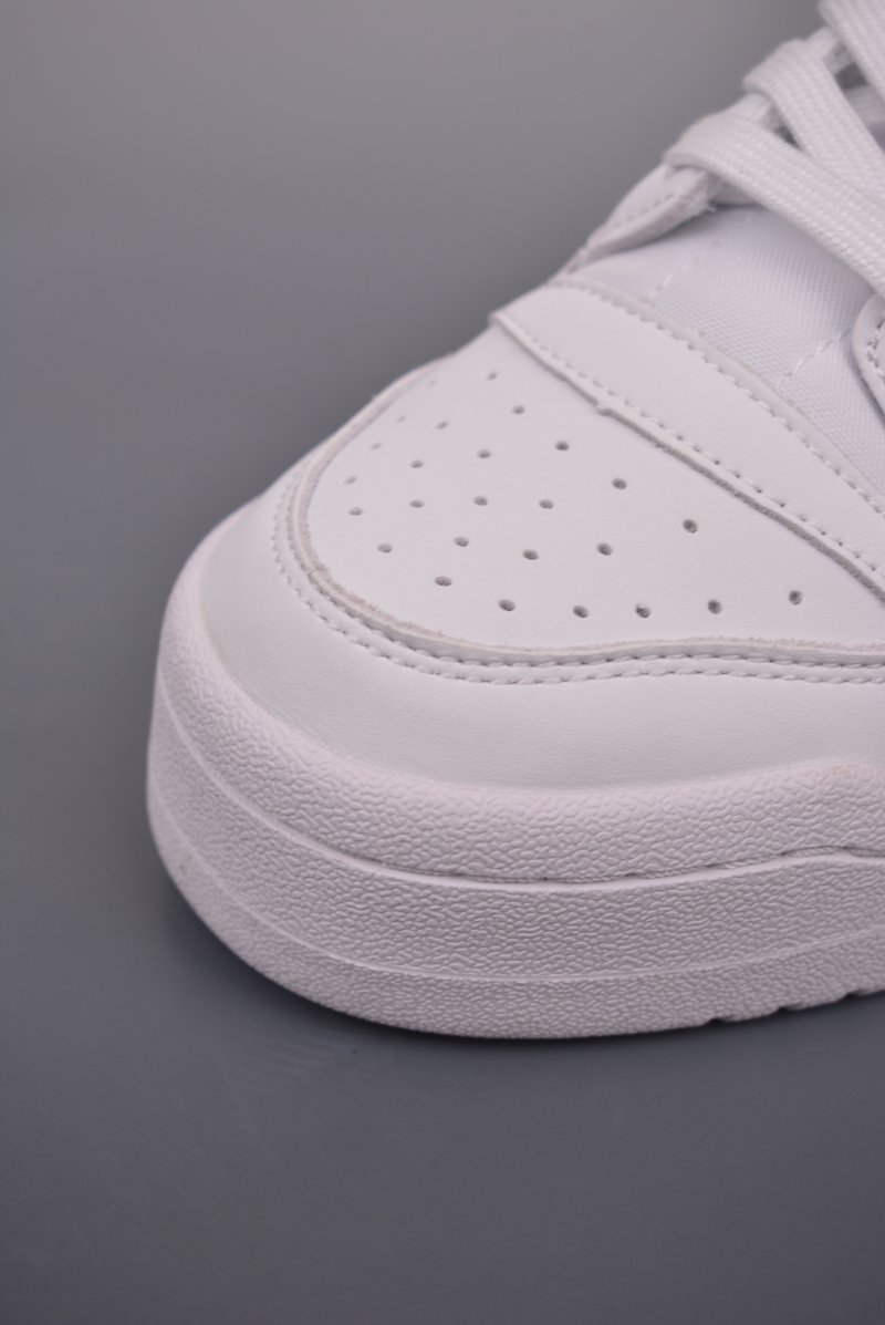 Adidas Forum Low view