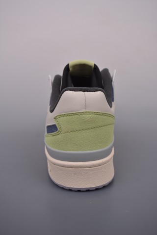 Adidas Forum Low view 4