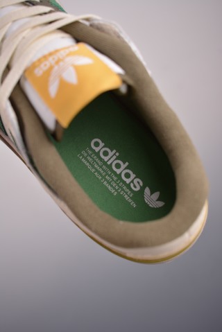 Adidas Forum Low view 9